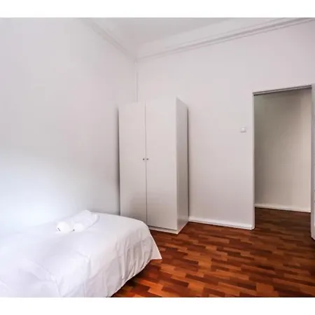 Houze Spacious 9 Bedroom Flat In Central Lisbon Apartment Lisbon
